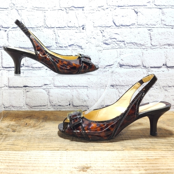 COLE HAAN - Kitten heel, animal print, patent leather, size 8.5B - Picture 1 of 7